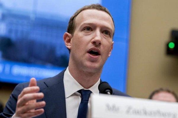 کوشش مجلس انگلیس و کانادا برای بازخواست مدیر فیس بوک