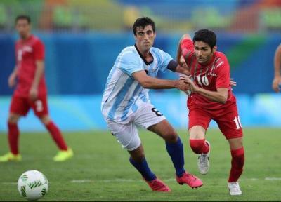 جدال تیم فوتبال هفت نفره ایران و انگلستان برای صعود به فینال
